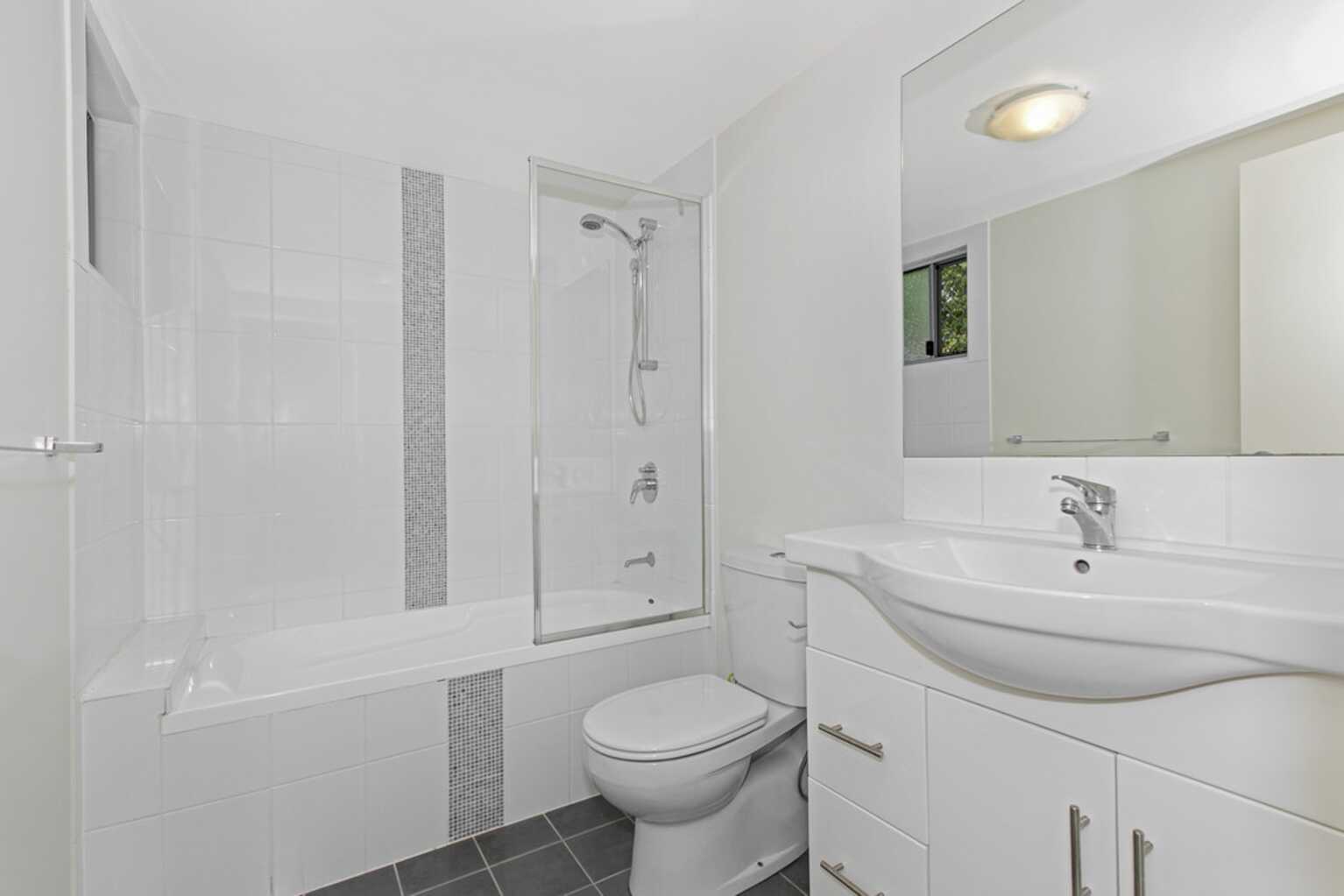 1/5-9 Millen Street Enoggera