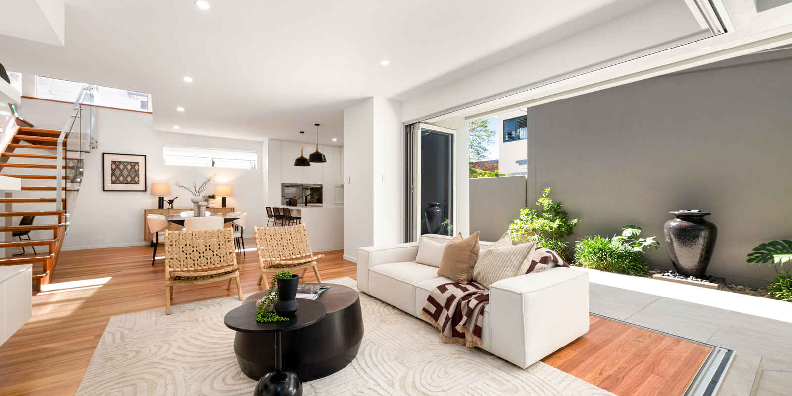 83 Charlton Street Ascot