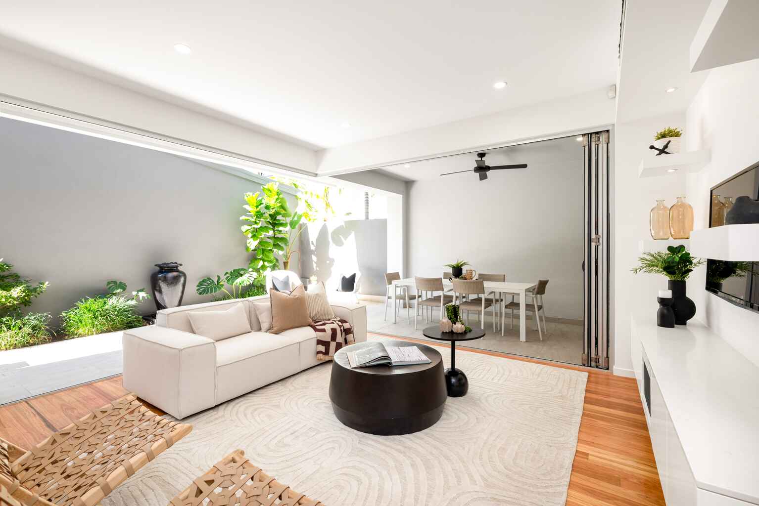 83 Charlton Street Ascot