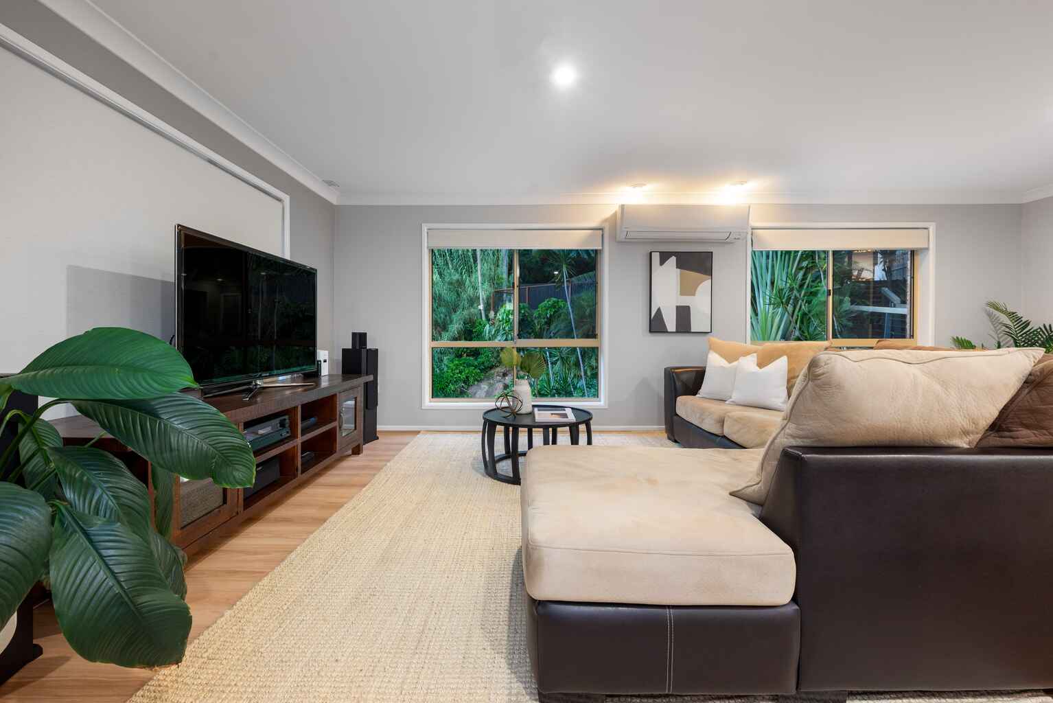 17 Wandearah Crescent Ferny Hills