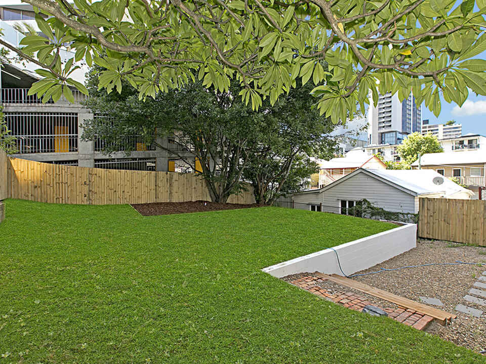 83 Birley Street Spring Hill