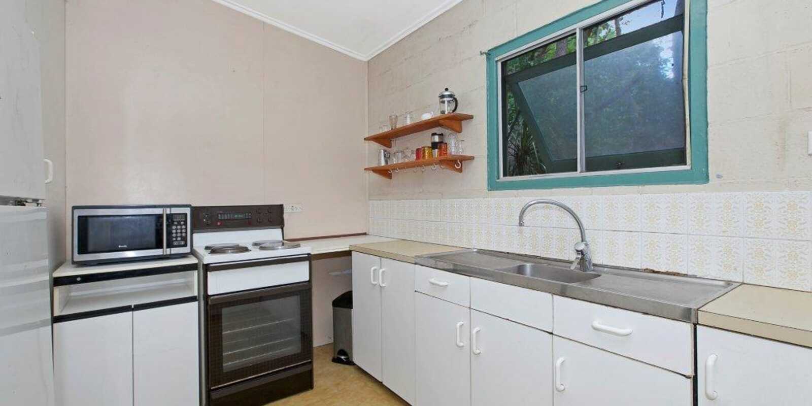 48 Barnett Rd Bardon